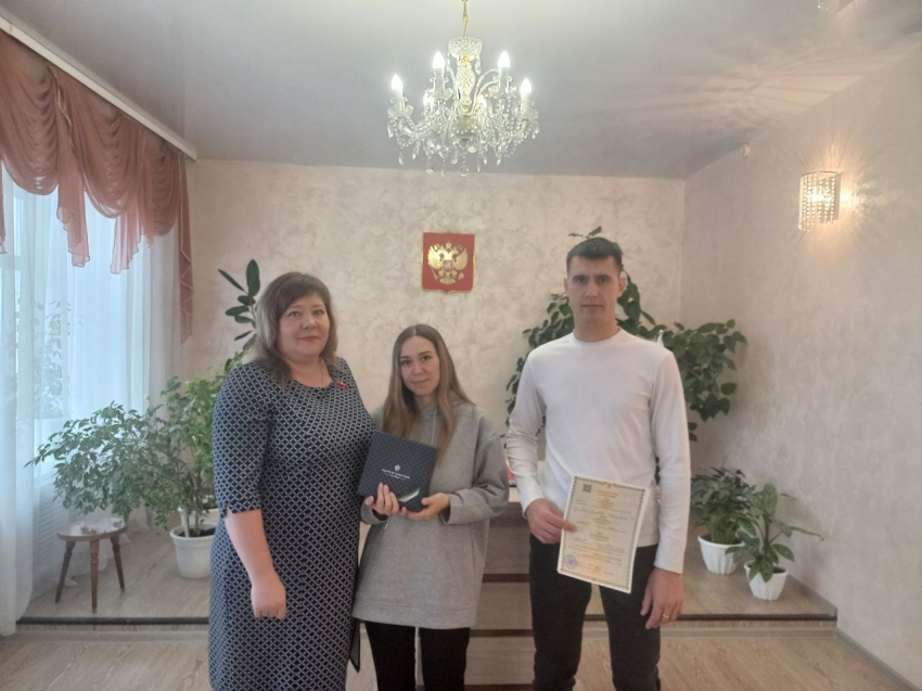 Железное имя получил новорожденный в хилокской семье